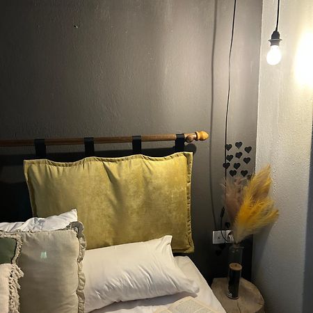 City Center Apartment Сере Экстерьер фото