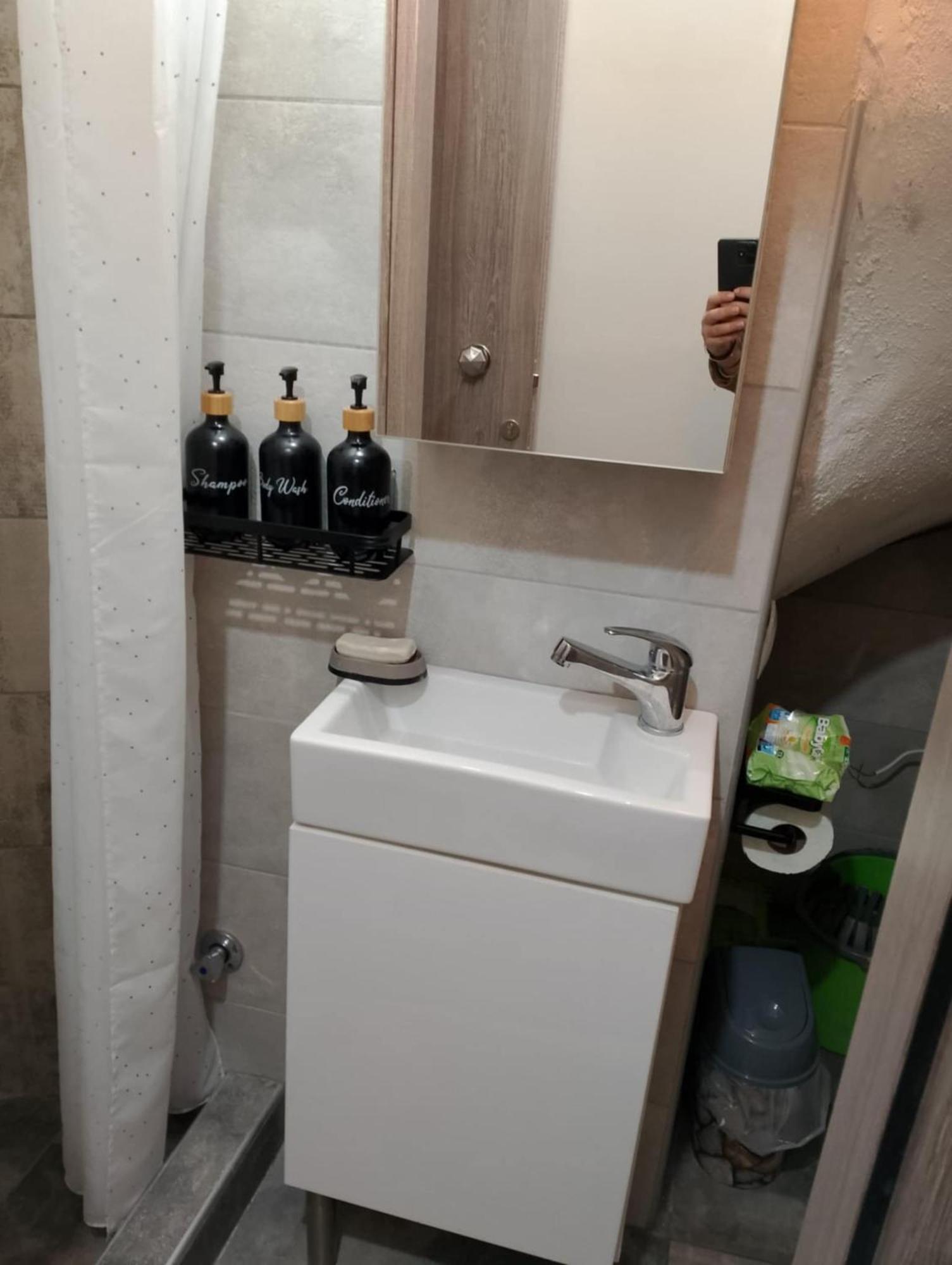 City Center Apartment Сере Экстерьер фото